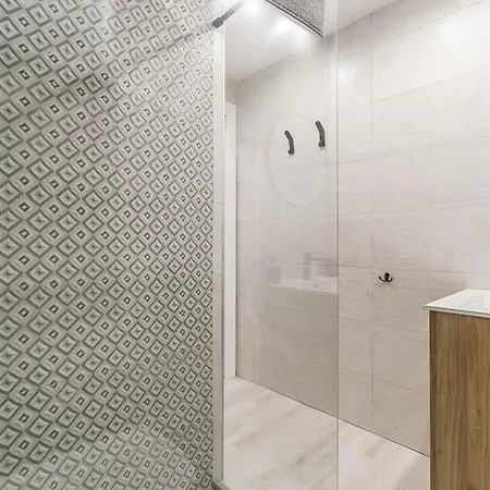 Reformado De Estreno * Torremolinos